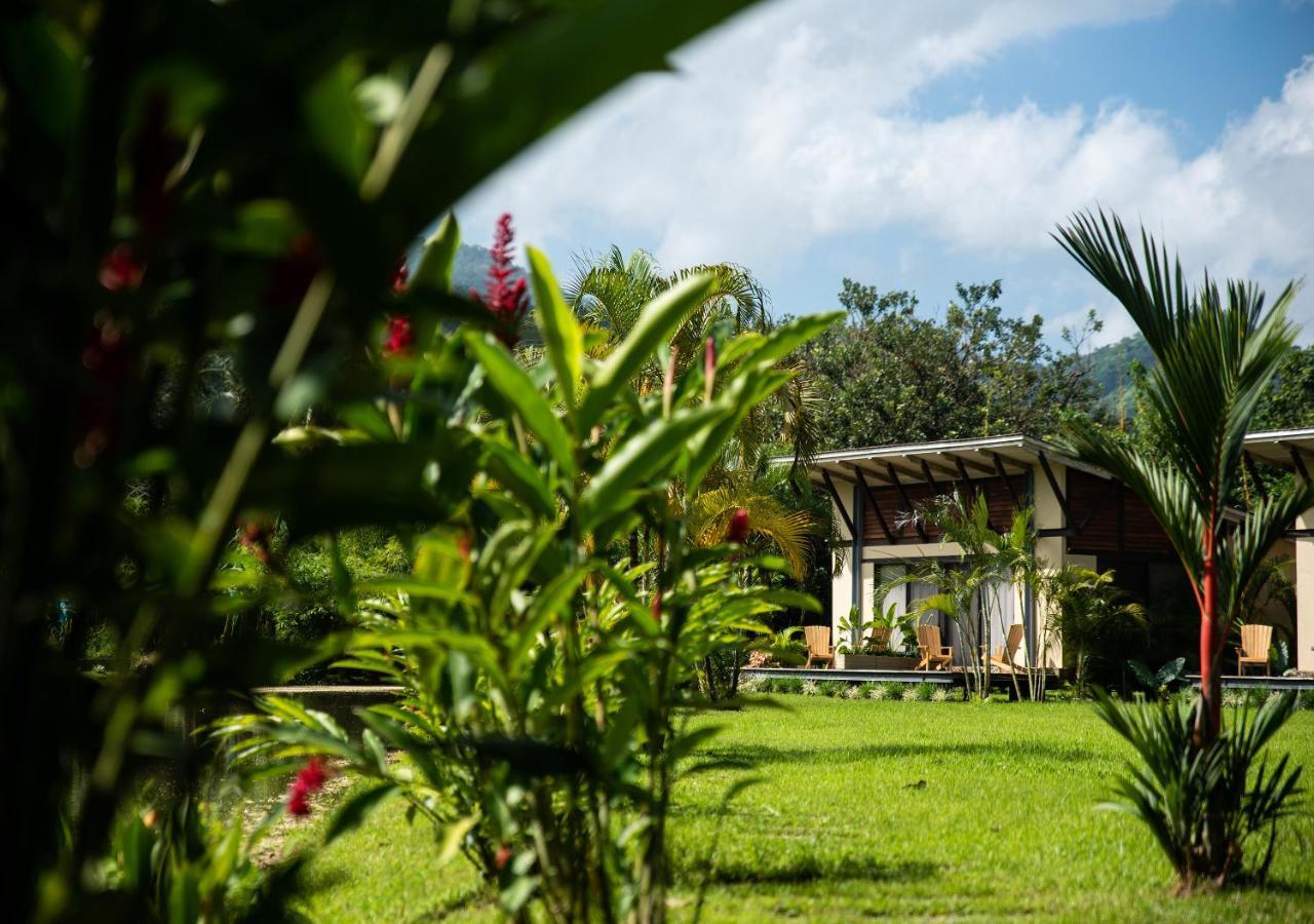 Отель Gardenia Springs Буритака Экстерьер фото